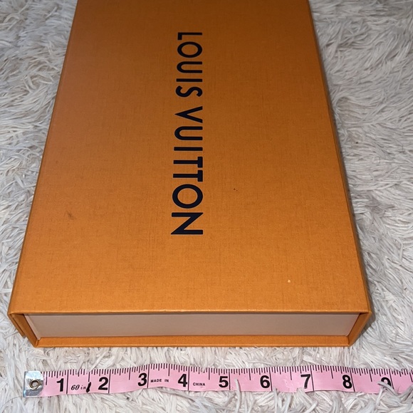Louis Vuitton packaging - Picture 7 of 9